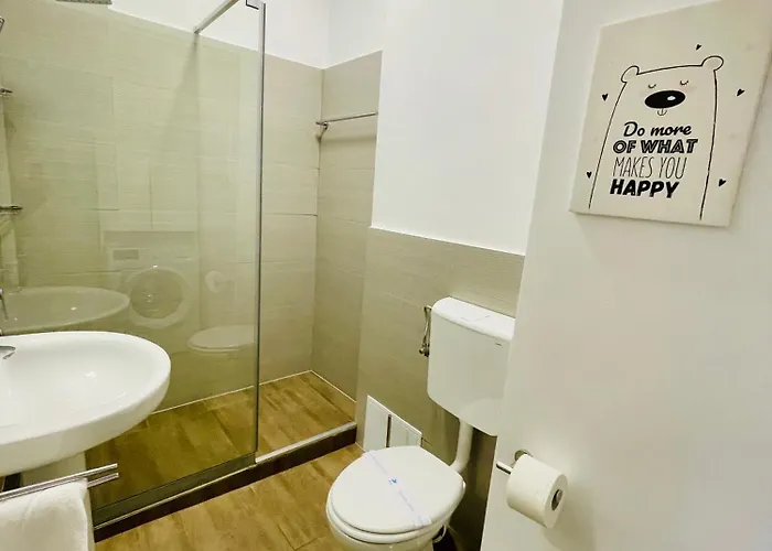 Metropole Square * Bucureşti