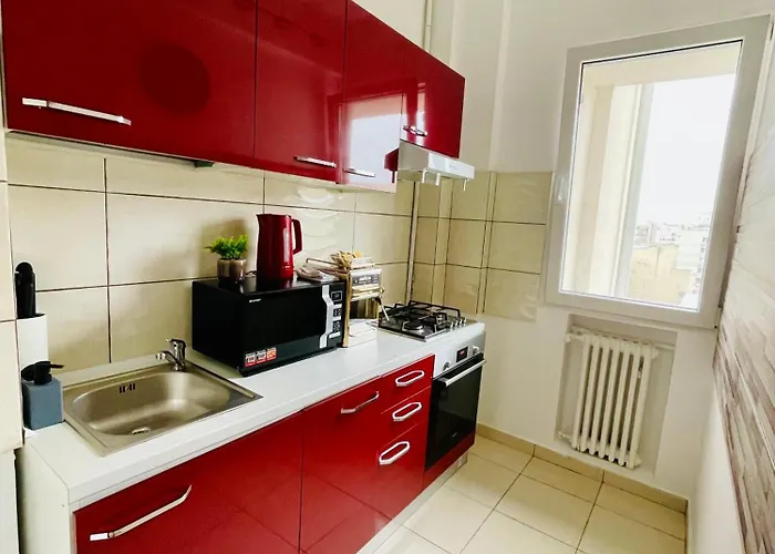 Metropole Square Apartment